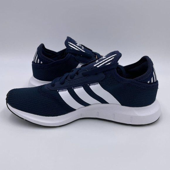 adidas Swift Run X Navy / White Womens Shoes - Picture 2 of 8